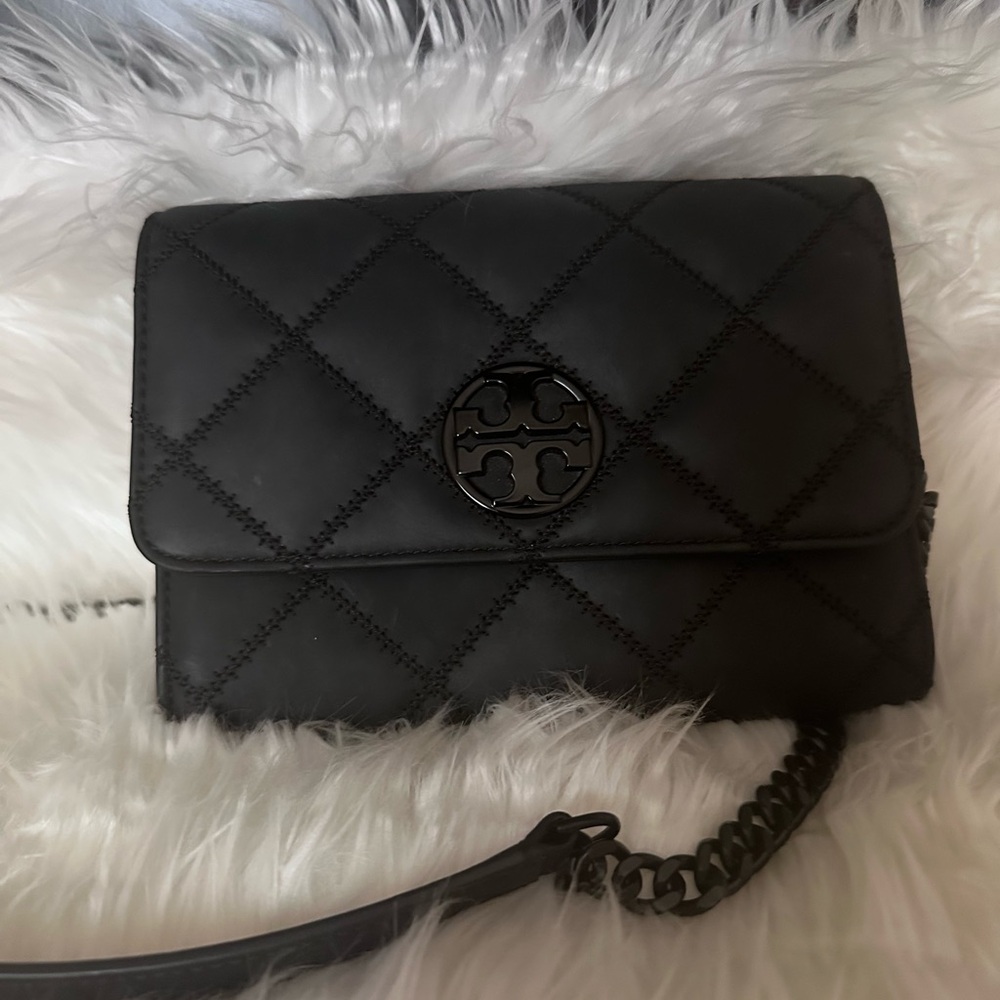 Authenic Tory Burch Willa Matte Crossbody